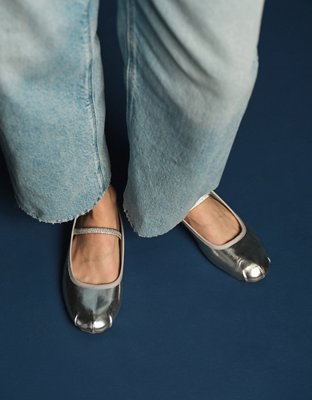 AE Metallic Ballet Flat