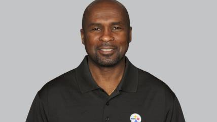 Kirby Wilson Raiders running backs coach