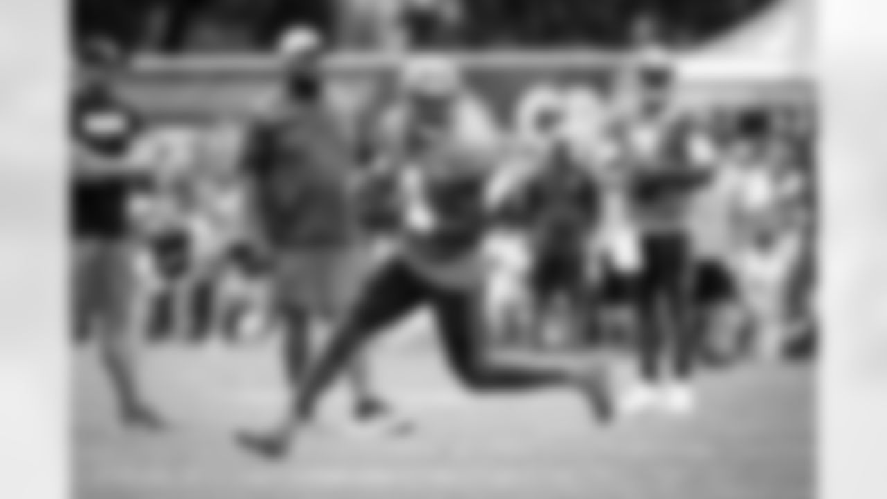 Quarterback Deshaun Watson (4) during the eleventh day of training camp at CrossCountry Mortgage Campus on August 9, 2022.