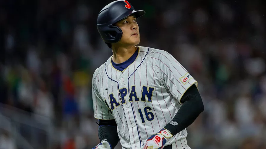 La superestrella del equipo de Japón recibió el premio después de que su equipo venciera al equipo de Estados Unidos 3-2, en la final el martes por la noche.