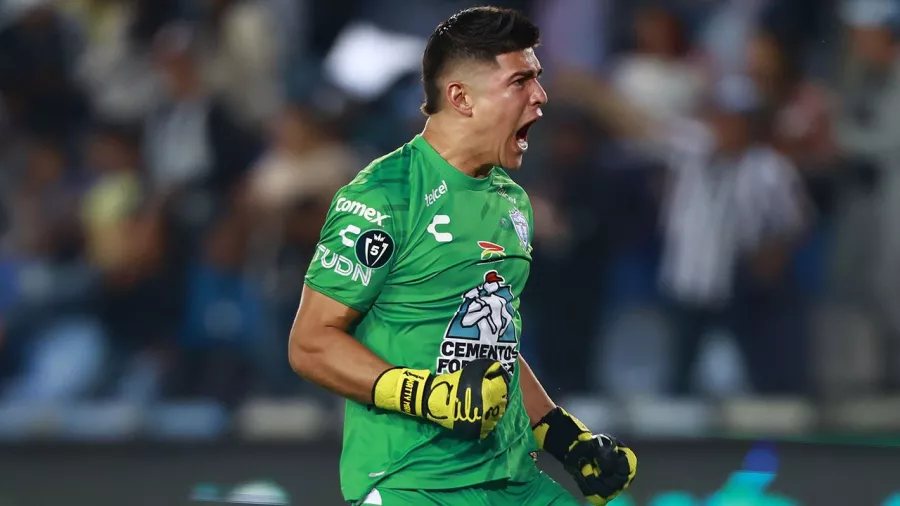 Así se vive el duelo entre Pachuca y América en el Estadio Hidalgo.