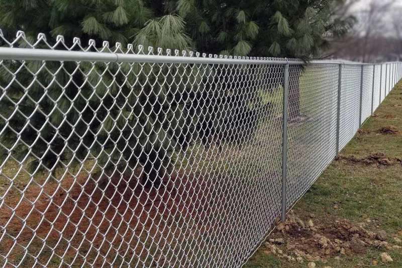 Chain link fence cost