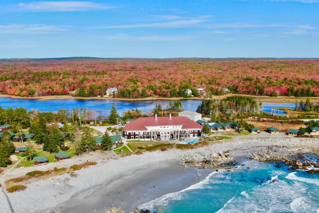 <p>Discover the wild beauty of Nova Scotia’s rock-strewn beaches</p>