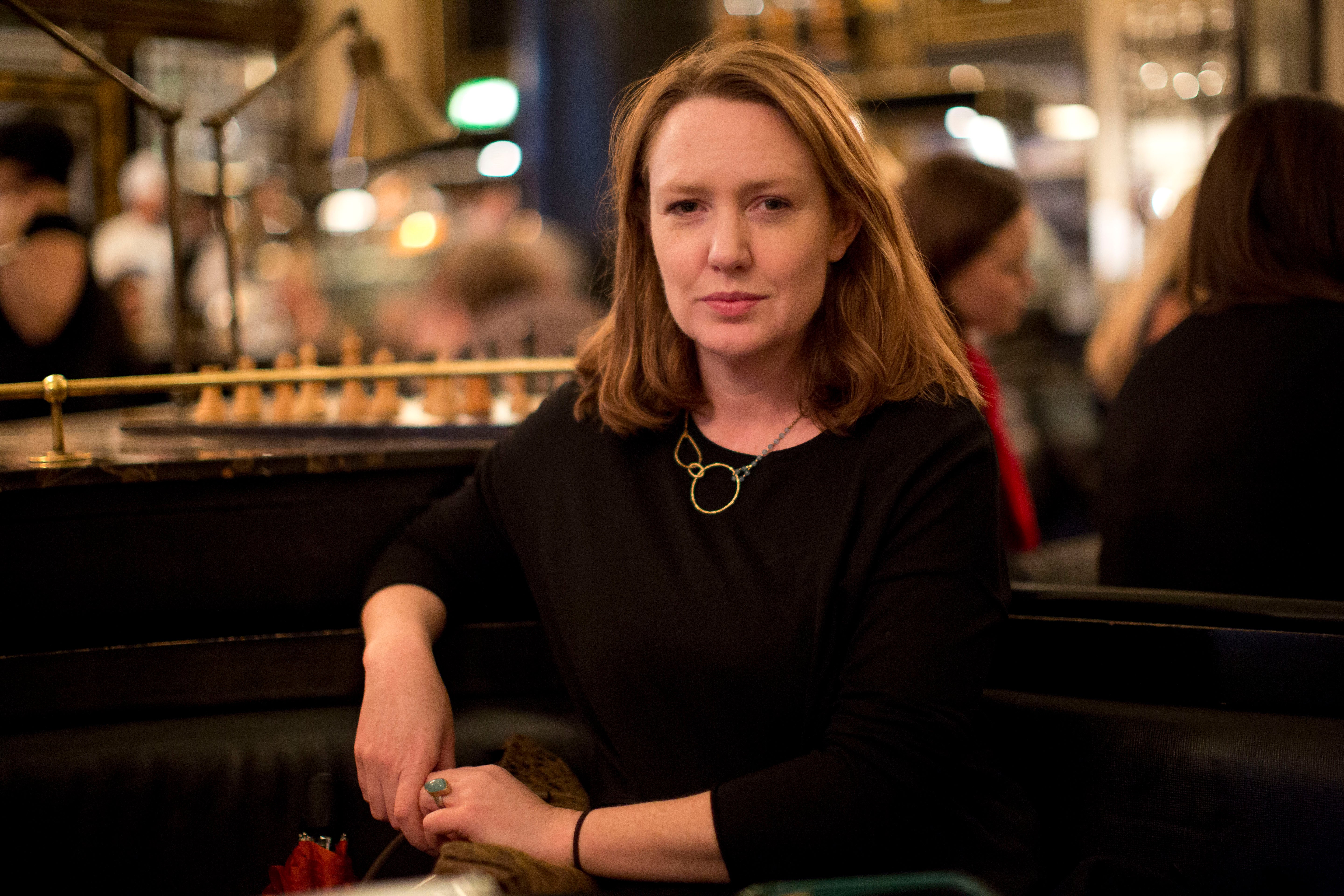 Books Paula Hawkins