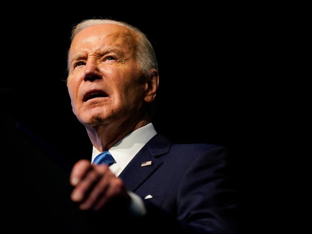 <p>Joe Biden speaks at an NAACP dinner in Detroit</p>