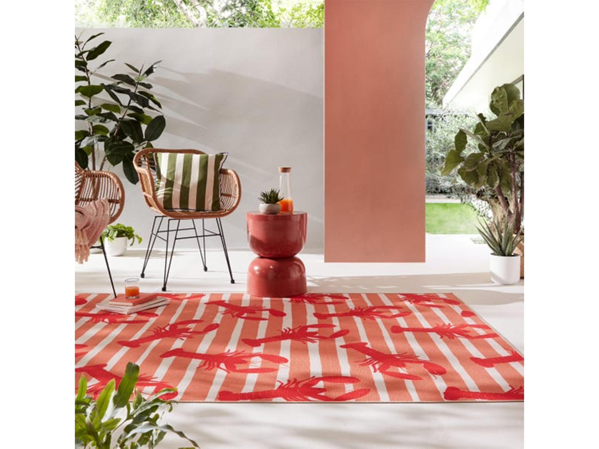 best outdoor rugs indybest review Dunelm riveria lobster recycled indoor outdoor rug