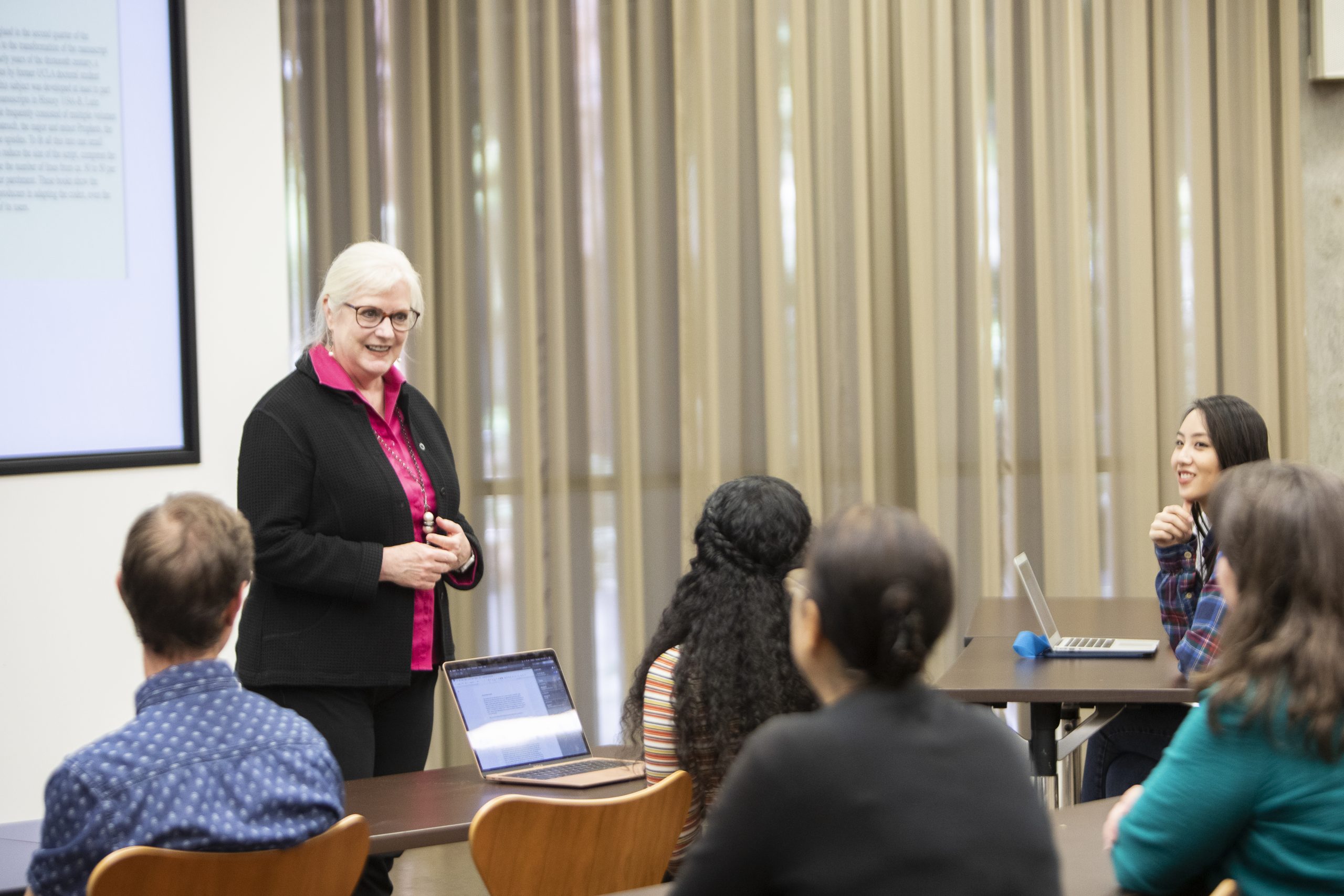 University Librarian Ginny Steel giving a presentation to students