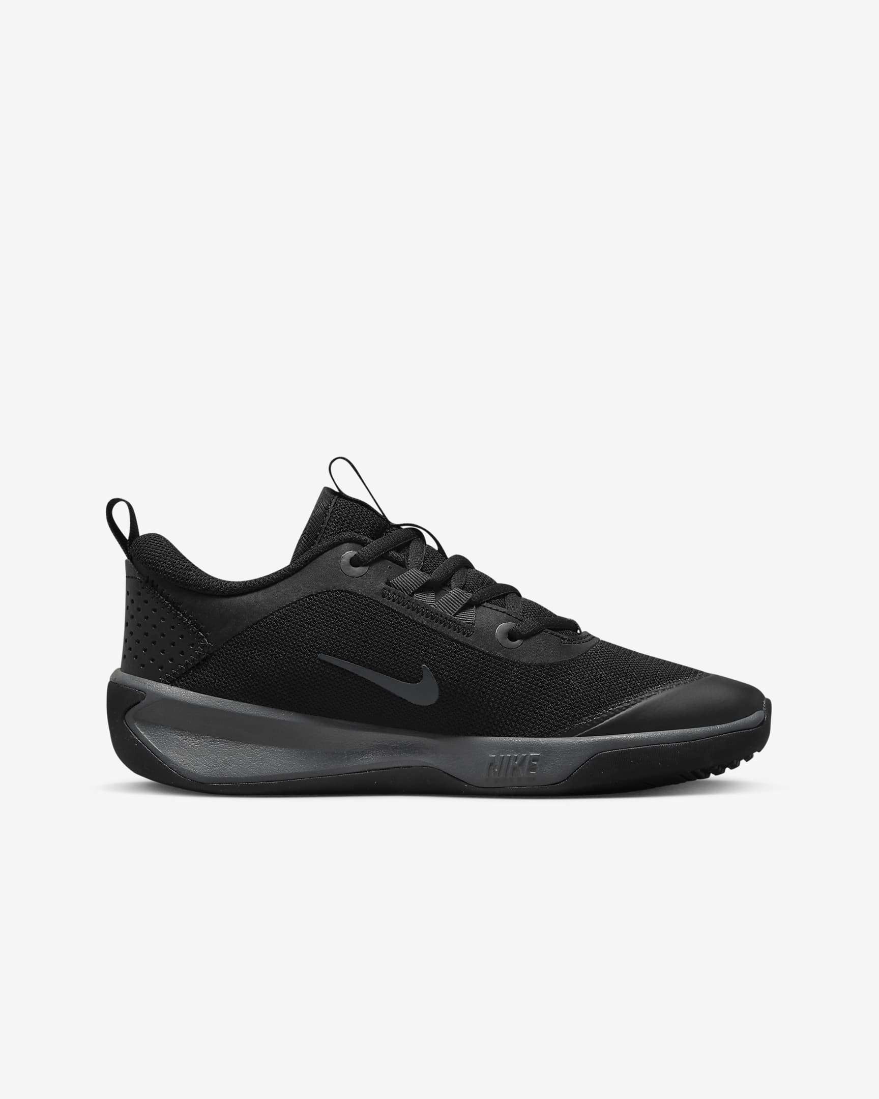 Nike Omni Multi-Court Older Kids' Indoor Court Shoes - Black/Anthracite