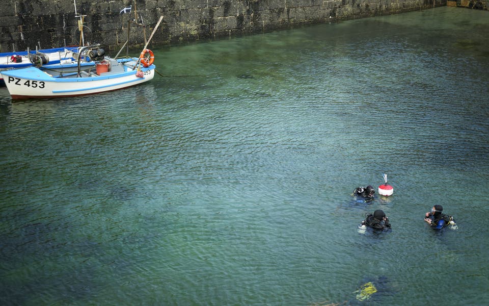 Divers off Cornwall join global effort to clean seas for World Oceans Day