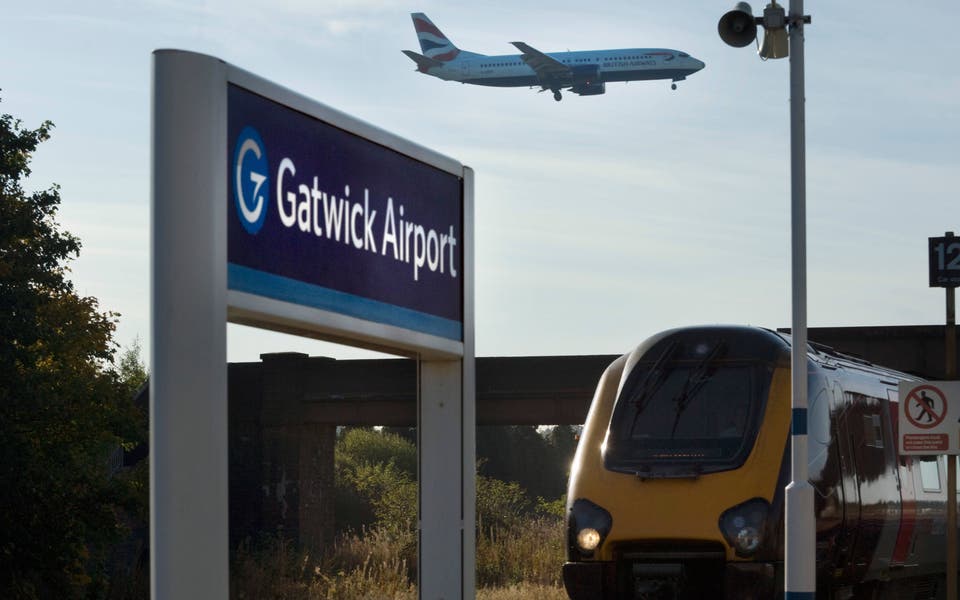 Gatwick Airport chaos continues after runway closed over BA plane's aborted takeoff