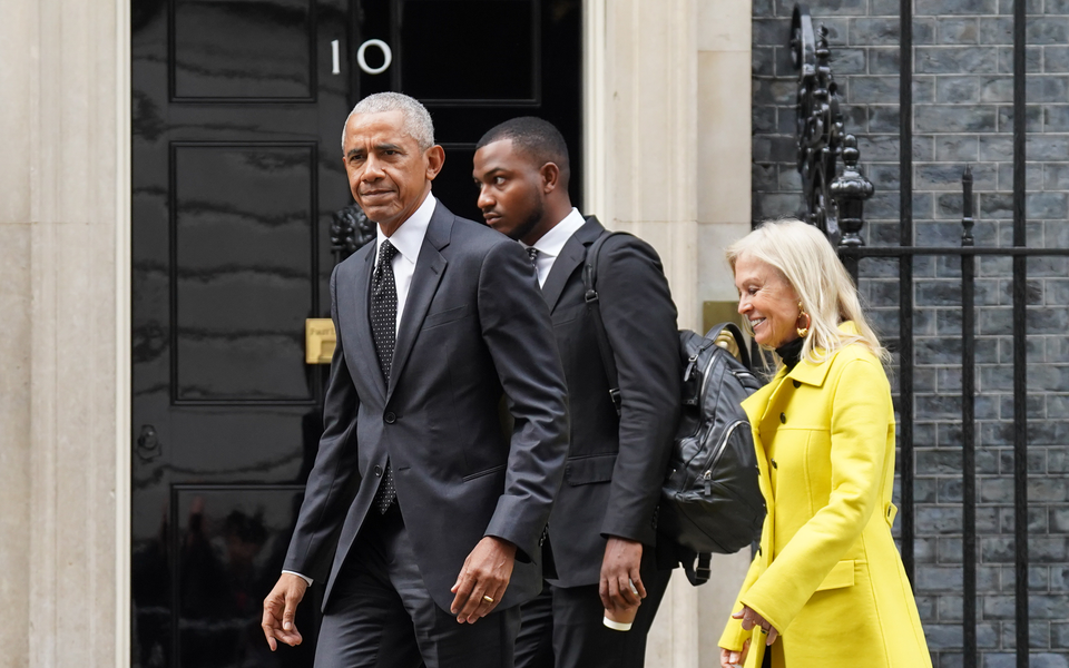 Barack Obama drops into No10 on his way through London 