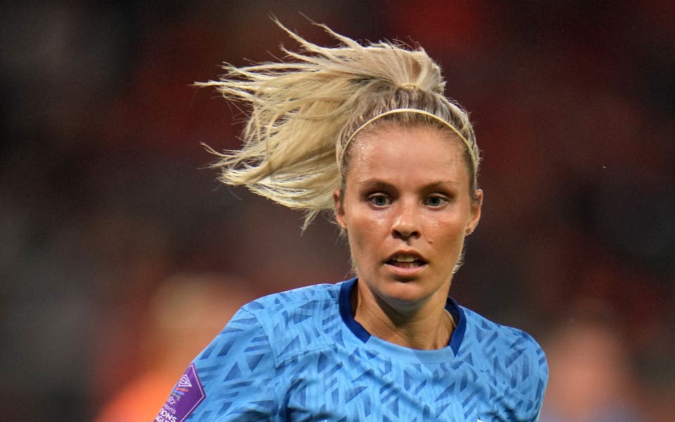 William makes Aston Villa joke as he praises retiring Lioness Rachel Daly