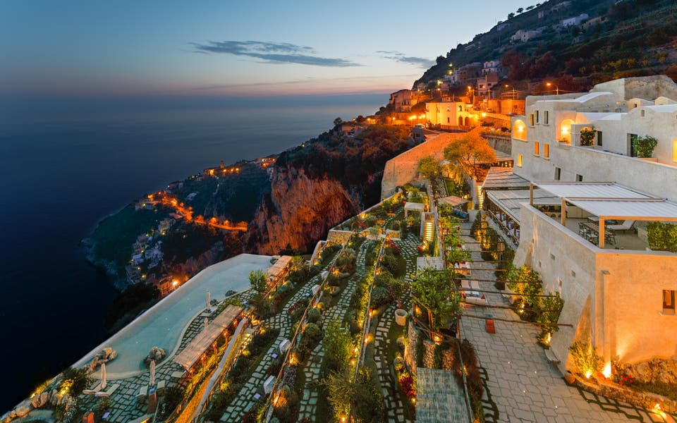 Monastero Santa Rosa: tranquillity in the middle of the Amalfi Coast