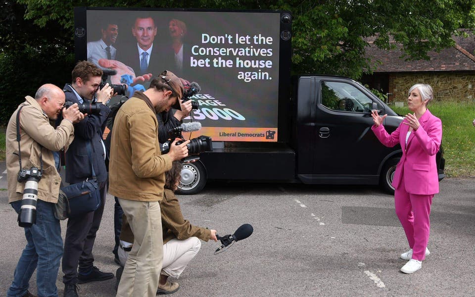 Labour and Lib Dems hope for upsets in Tory heartland of South East