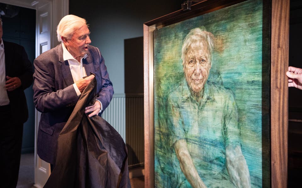 Portrait of Sir David Attenborough by Jonathan Yeo unveiled