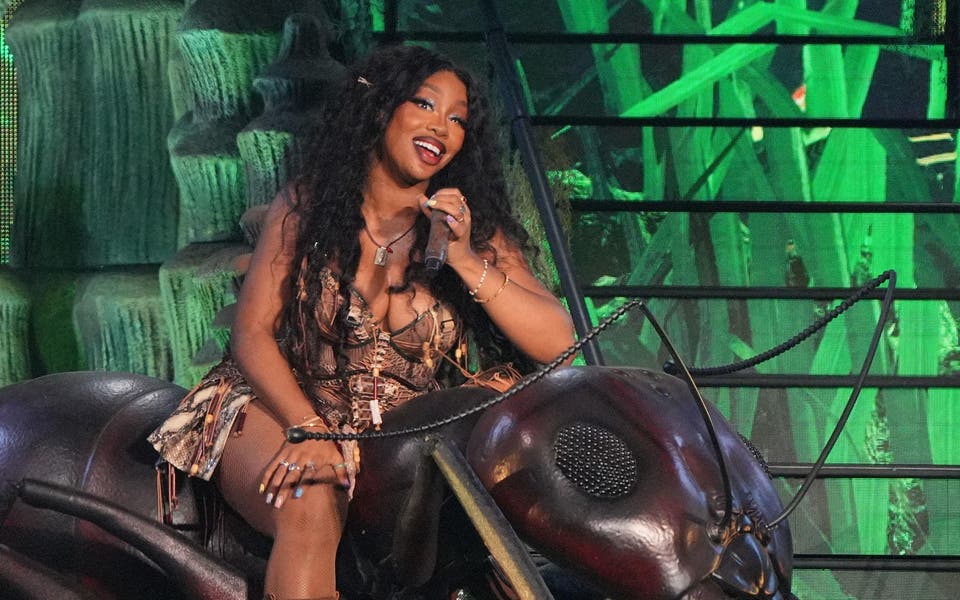 SZA admits she was ‘so nervous’ as she headlines final night of Glastonbury