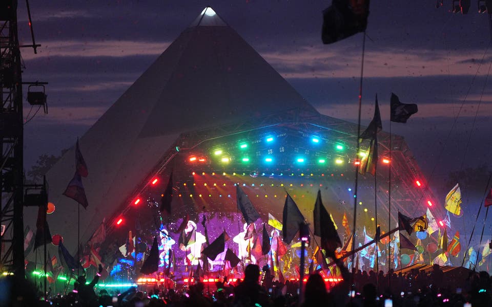 Vodafone breaks network data records at Glastonbury