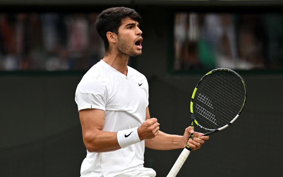 Wimbledon LIVE! Alcaraz reaches semi-final with victory over Paul