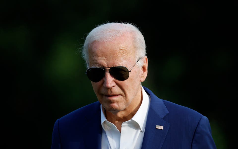 Joe Biden aides 'discuss persuading him to quit presidential race'