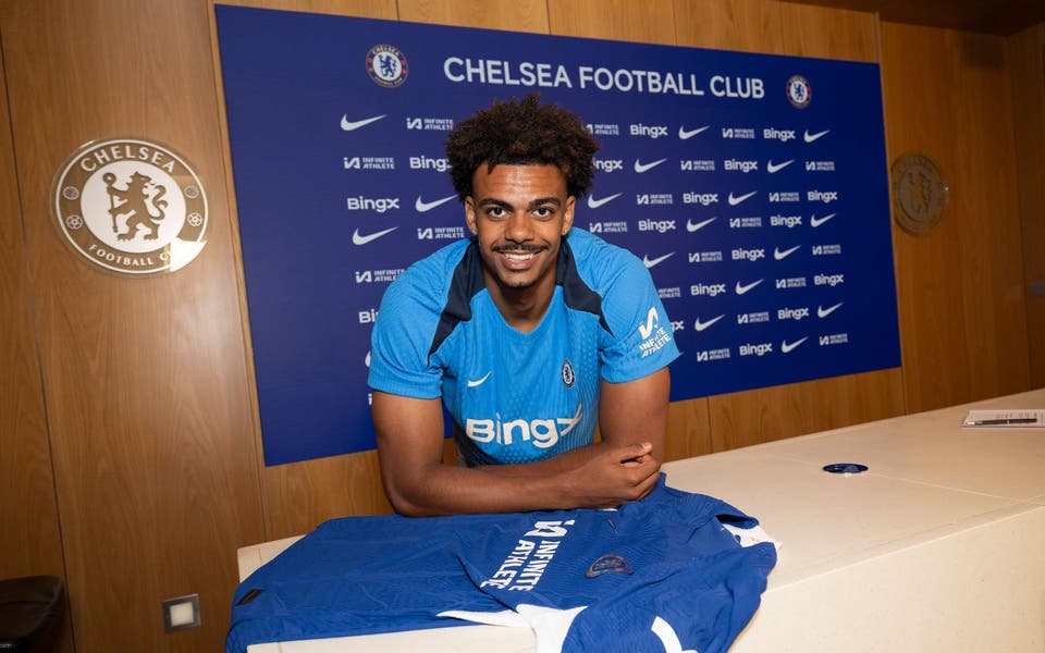 Chelsea confirm deal as new signing sends first message to fans