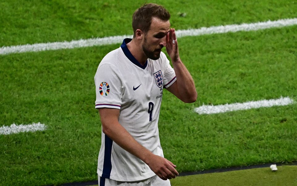 England ratings: Kane well off it again; Pickford heroics in vain