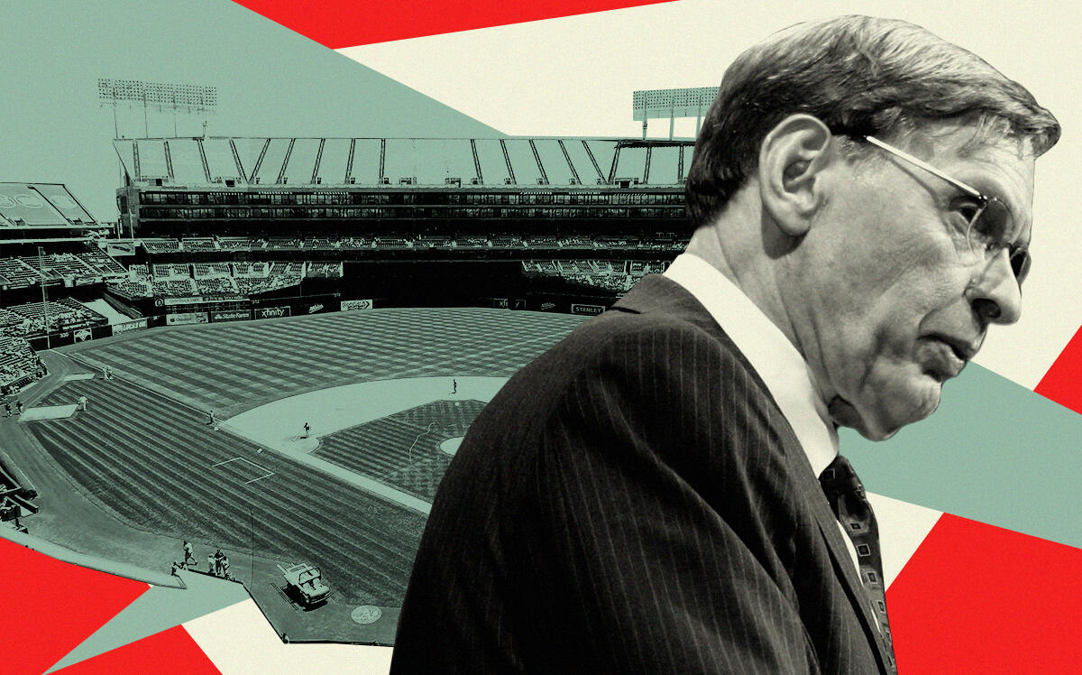 Bud Selig with the Oakland Coliseum (Getty, redlegsfan21, CC BY-SA 2.0, via Wikimedia Commons)