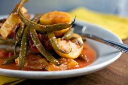 Greek Stewed Green Beans and Yellow Squash With Tomatoes