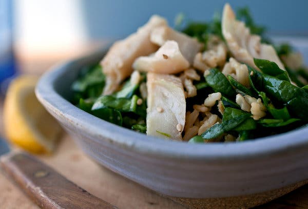 Rice Bowl With Spinach and Smoked Trout