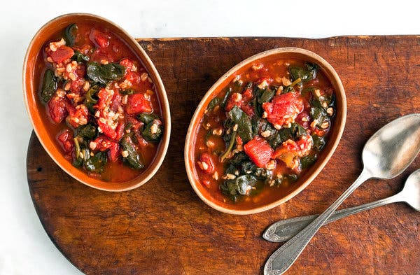 Turkish Spinach with Tomatoes and Rice