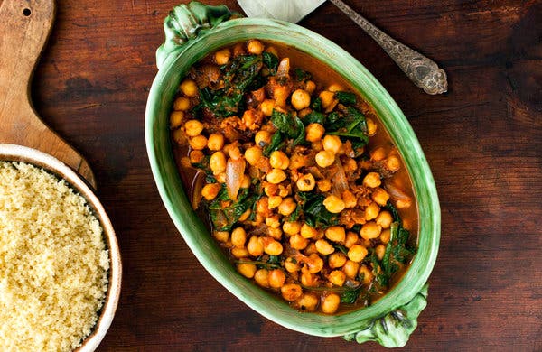 Couscous With Chickpeas, Spinach and Mint