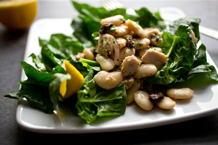 Image for Large White Bean, Tuna and Spinach Salad