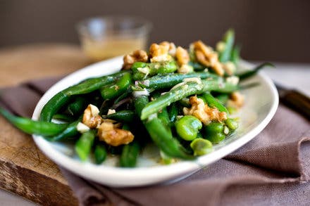 Green Bean and Fava Bean Salad With Walnuts