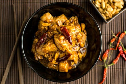 Ken Hom's Classic Kung Pao Chicken