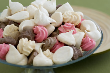 Image for Vanilla Meringues