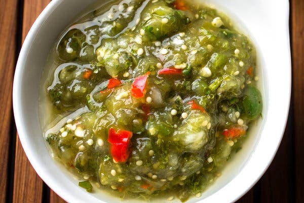 5-Minute Tomatillo Salsa