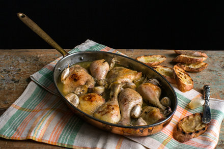 Image for Chicken With 40 Cloves of Garlic
