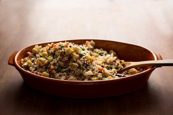 Basmati Rice Pilaf With Cauliflower, Carrots and Peas