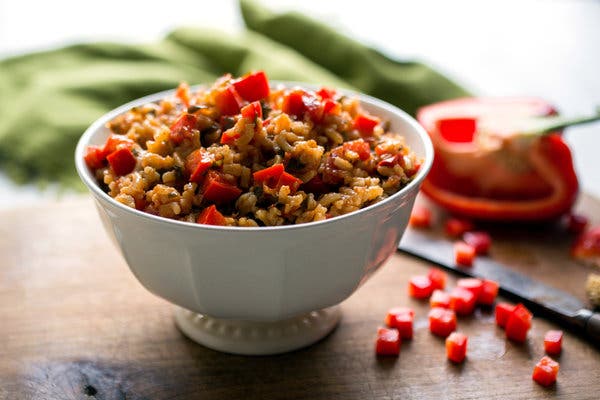 Red Pepper Rice, Bulgur or Freekeh With Saffron and Chile