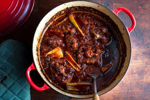 Oxtail Braised With Tomato and Celery (Coda Alla Vaccinara)