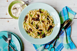 Image for Pasta With Morels, Peas and Parmesan