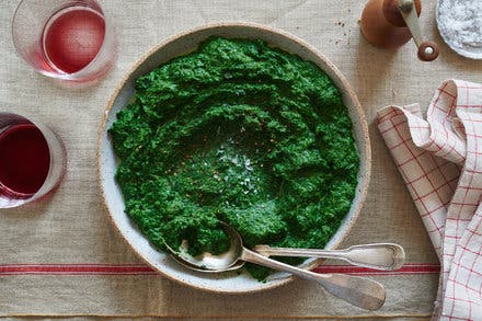 Pierre Franey’s Creamed Spinach