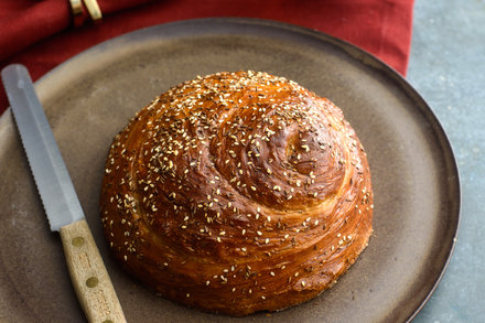 Image for Sephardic Challah With Whole Spices