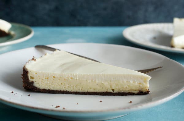 Sour Cream Cheesecake With Vanilla Bean