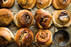 Image for Pecan-Raisin Rolls