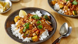 Spicy Peanut Stew With Ginger and Tomato