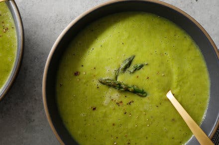 Pan-Roasted Asparagus Soup