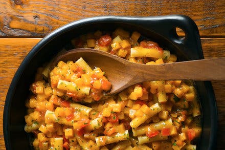 Pasta With Winter Squash and Tomatoes