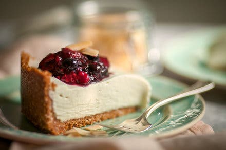 Berry Coconut No-Bake Cheesecake