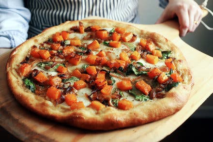 Vegan Pizza With Apple, Butternut Squash and Caramelized Onions