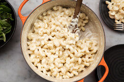 Image for Creamy Weeknight Macaroni and Cheese